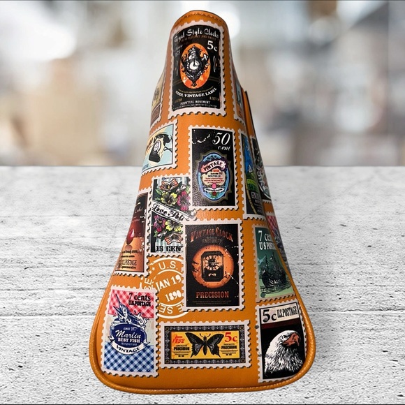 🎉HostPick🎉 Betty Boop LANY Shoulder Bag NWT - RARE, unique postage stamp design - Picture 5 of 16